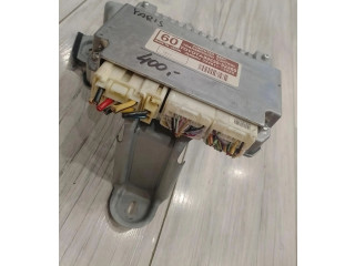 Блок управления коробкой передач    Toyota Auris 150