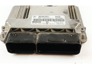 Блок управления двигателя 96983951, 0281015445   Chevrolet Cruze