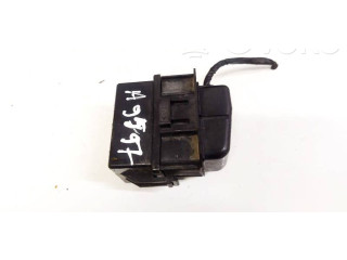 Блок предохранителей     Volvo V70    