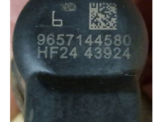 Форсунка 9657144580    Volvo V70   