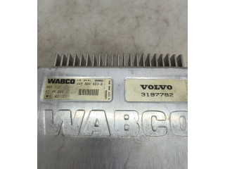 Блок АБС 3197782, 4460044230 Volvo V70 2000 - 2004 года