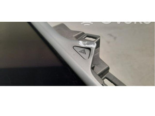 Дисплей P145180983E Tesla Model S