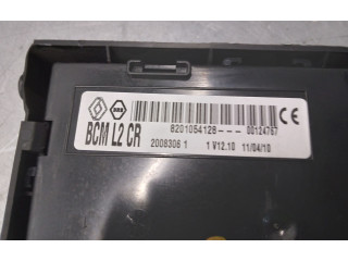 Блок управления 8201054128 Renault Clio III