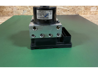 Блок АБС P08671223, 308732 Volvo V70 2000 - 2004 года