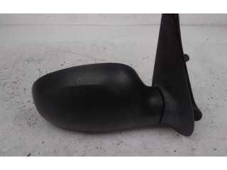 Vstřikovací lišta Daewoo Korando 662910