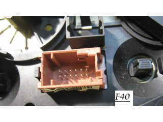 Блок управления климат-контролем F661827J Citroen C5