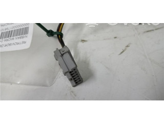 Zpětné zrcátko Nissan Micra C+C 2006 E2011031, 0050057