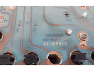 Панель приборов 431656A Mitsubishi Carisma