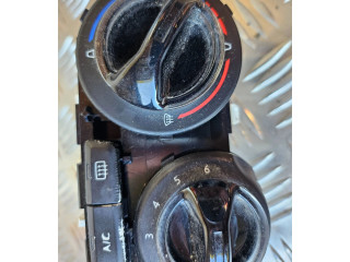 Блок управления климат-контролем E1063074 Peugeot 2008 I