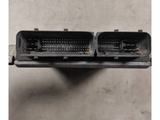 Блок управления двигателя 045906019Q, 28SA4228   Volkswagen Lupo