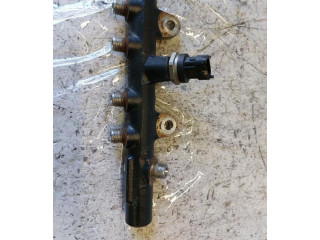 Vstřikovací lišta 175215346R, 175215346R Renault Captur