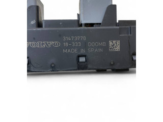 Блок предохранителей 31473770   Volvo XC90    