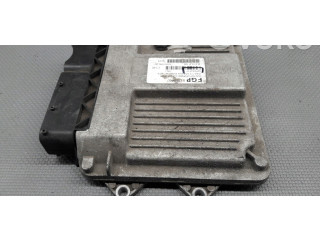 Блок управления двигателя 51768657 Fiat Idea