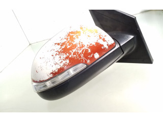 Зеркало электрическое        SsangYong Korando   -  года   