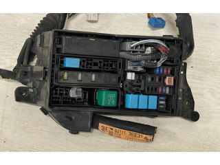 Pojistková skříňka Lexus GS 300 350 430 450H 2007