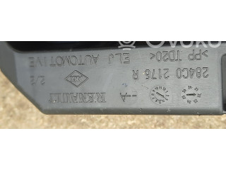 Блок комфорта 284B76520R Dacia Jogger