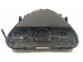 Přístrojová deska Mercedes-Benz E W211 2005 A2115400347, 001938