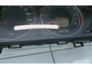 Панель приборов 69199660U, 36000411   Volvo V70       