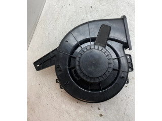 Вентилятор печки 6Q1820015H Audi A2