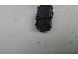 Зеркало электрическое правое Citroen C2