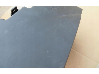 Pojistková skříňka 31398001 Volvo V60 2021