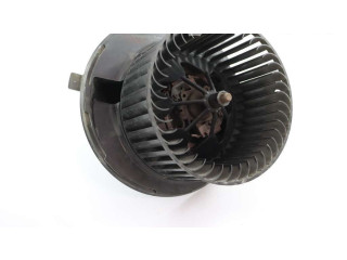 Вентилятор печки 1K1819015F Volkswagen Caddy