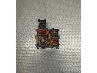 Блок предохранителей 1550204416 Renault Clio IV