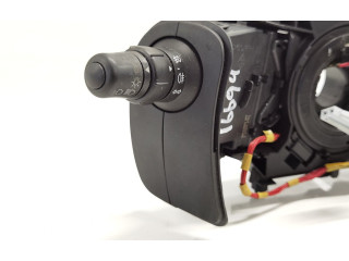 Ручка стеклоочистителей 8200906799A Renault Clio III