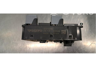 Блок предохранителей  32212299   Volvo XC90    