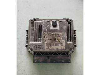 Блок управления двигателя 51806561   Alfa Romeo GT