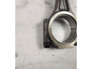  Поршень с шатуном  038J  Volkswagen PASSAT B6  