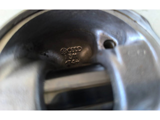 Píst 79L98   Volkswagen Caddy     