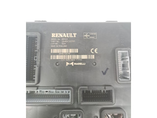 Блок управления двигателем Блок управления 284B15839R Dacia Sandero III