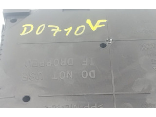 Pojistková skříňka Řídící jednotka BSM 98451412 Toyota ProAce City 2024