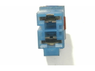 Руль Renault Clio II 2001 - 2005 года 7700437049