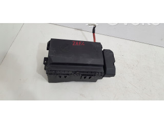 Pojistková skříňka Opel Zafira C 2005
