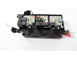 Блок предохранителей GX73140445AA Jaguar XF X250