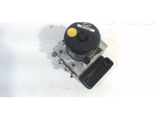 Блок АБС    Volvo  S60  2011 - 2013 года