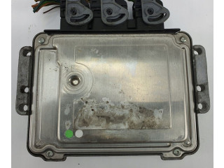Блок управления двигателя 9657061180   Citroen C2