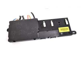 Блок предохранителей 318986049 Jaguar XJ X351