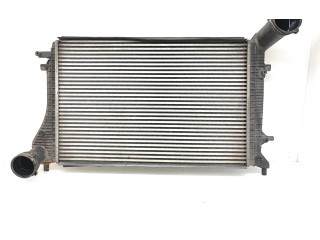 Интеркулер  1K0145803H   Volkswagen Caddy 