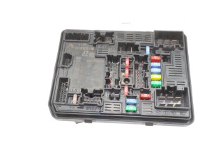 Pojistková skříňka 284B76LA0B Nissan Juke II F16 2022