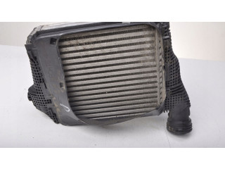 Интеркулер 95B145804B PRAWA Porsche Macan