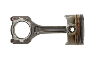 Шатун Genesis G70