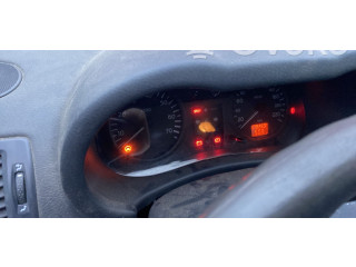 Спидометр (приборный щиток) 8200261119 Renault Clio II