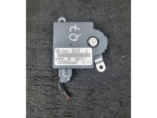 Модуль управления аккумулятором 4L0915181, 4L0910181   Audi Q7 4L