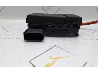 Блок предохранителей 1J0937550AB, 1J0937550AB Audi A3 S3 8L