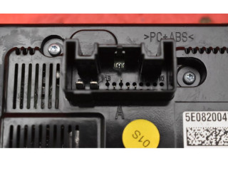 Блок управления климат-контролем 5E0820047D, 5E0820047D   Skoda Octavia Mk3 (5E)