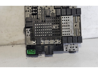 Блок предохранителей 30682664, 03W494   Volvo XC90    