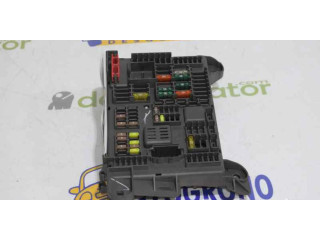 Pojistková skříňka 61146931687 BMW X6 E71 2010